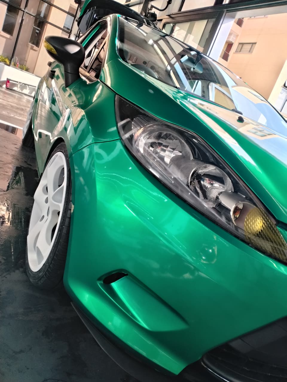 Custom brake caliper work at Dreamworks Autohouse
