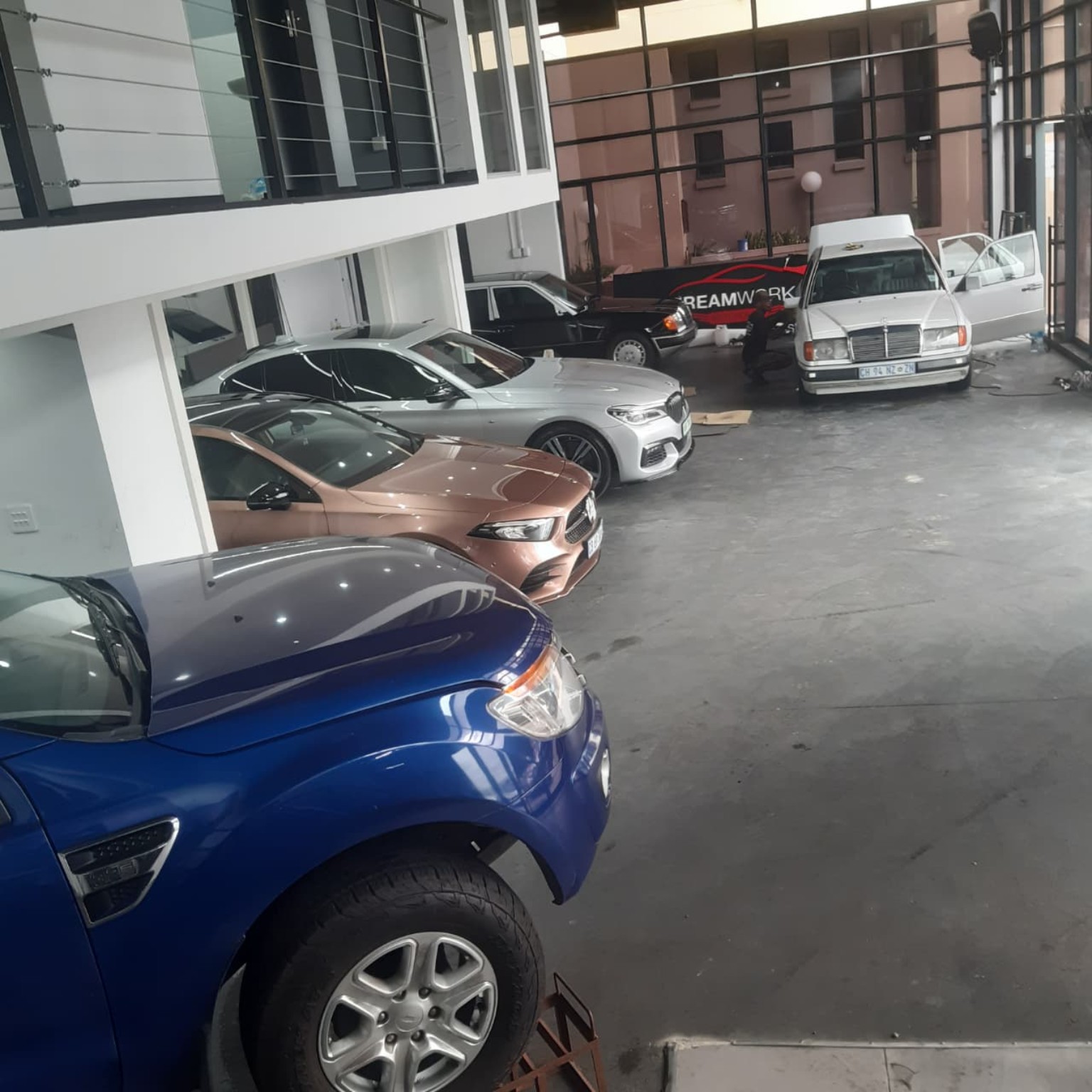 Dreamworks Autohouse workshop in Umhlanga Ridge